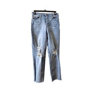 🌼3 for $15🦋‎ HIPPIE DENIM Real Cheeky  Light Denim Cropped Raw Hem Size 28